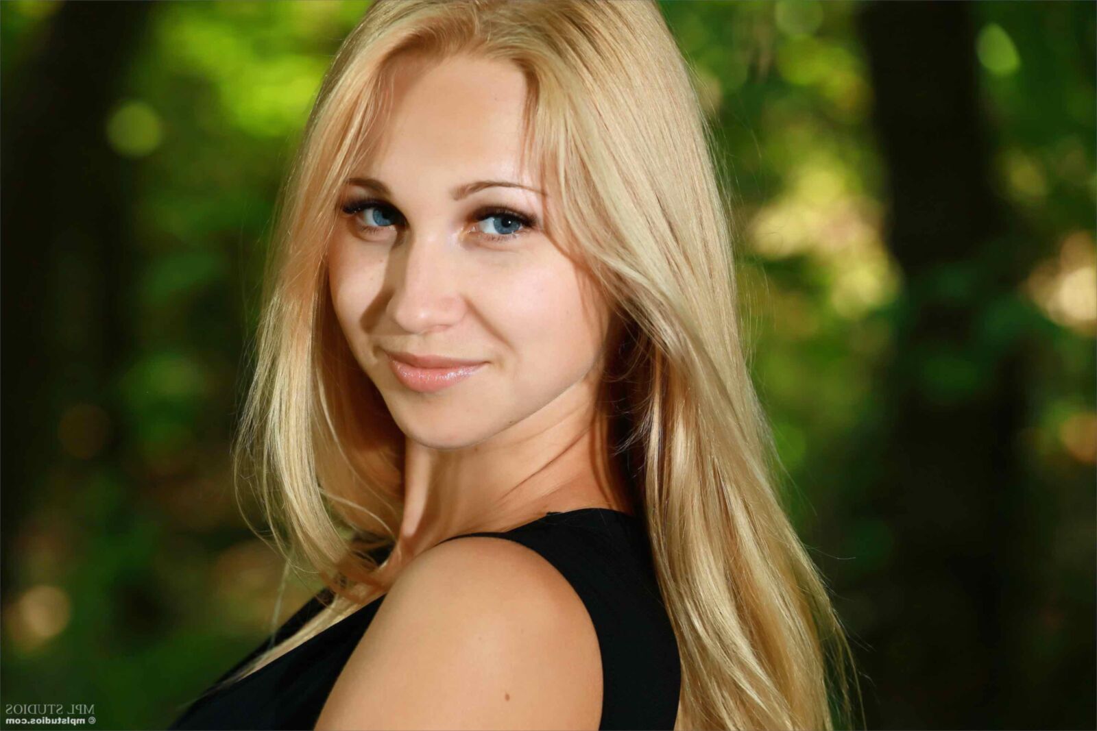 MPLStudios BELONIKA Natures beauty