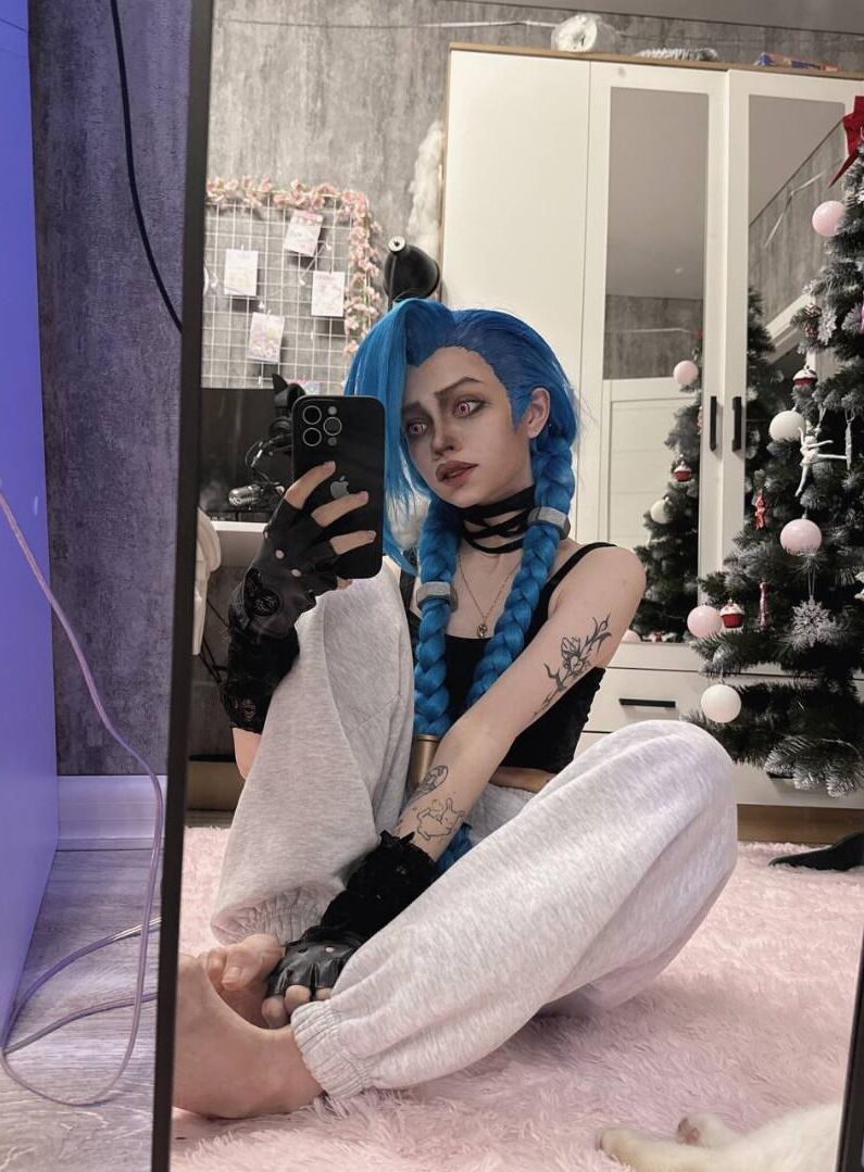 Bibsyes cute feet
