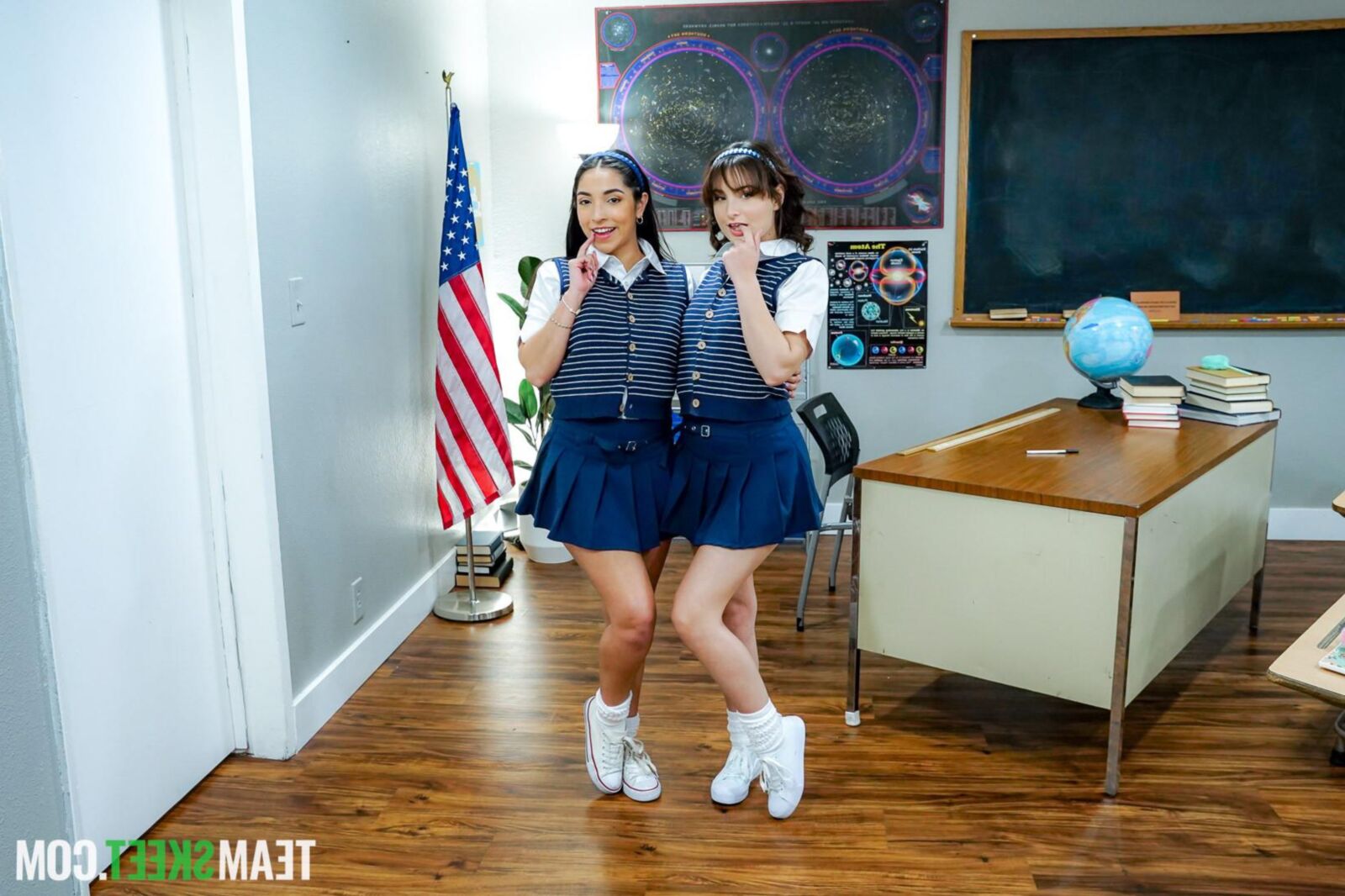 Madison Wilde, Evie Christian Petite Hotties Evie and Madison