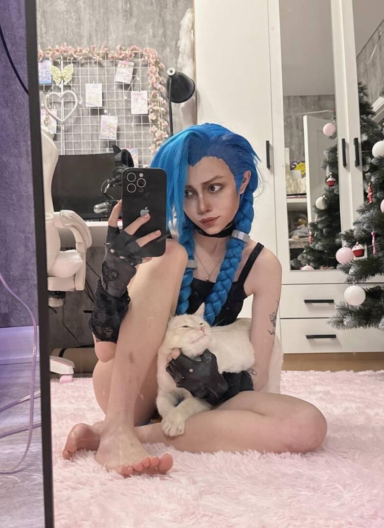 Bibsyes cute feet