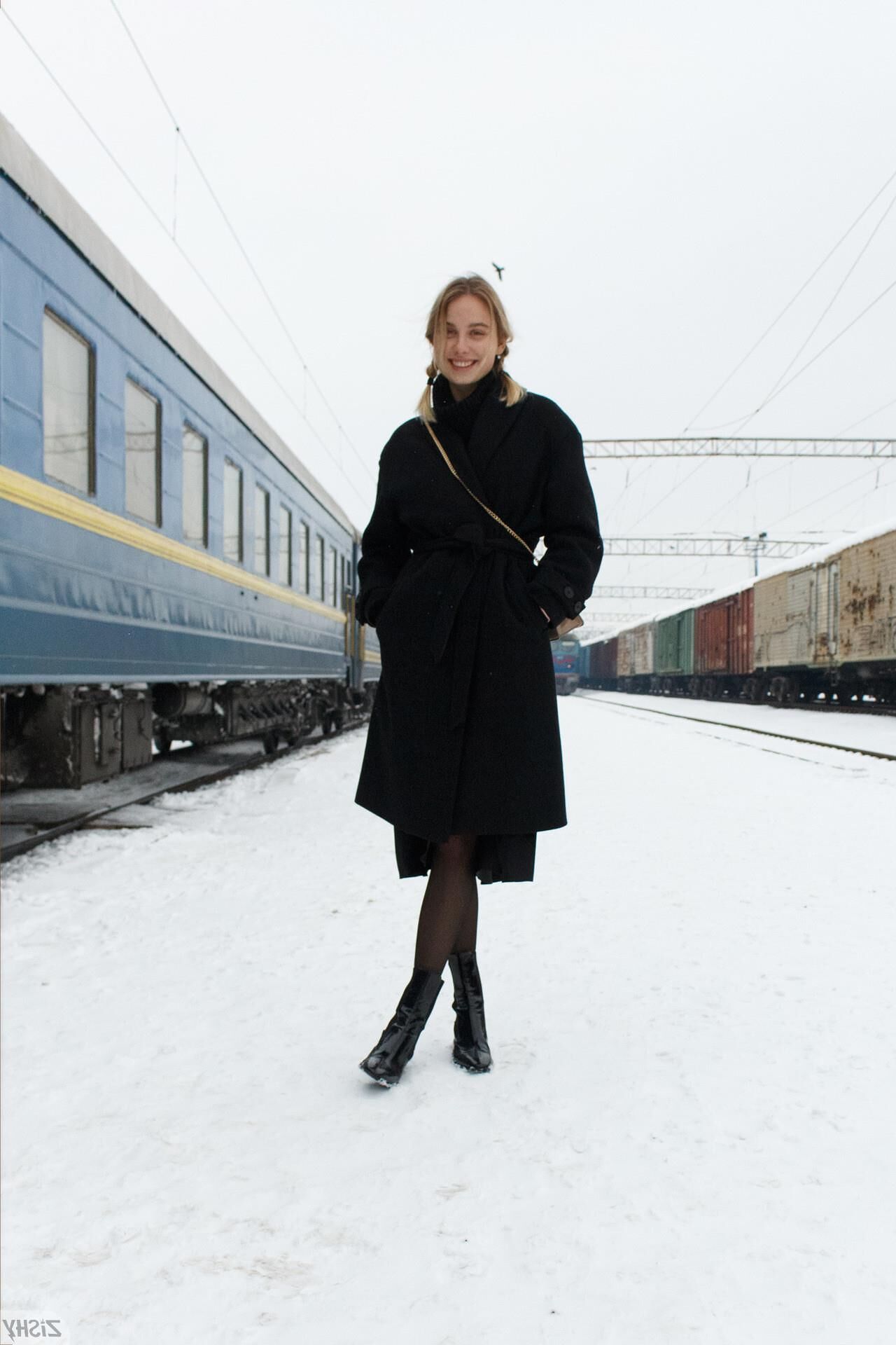 Adolescent et ses collants
