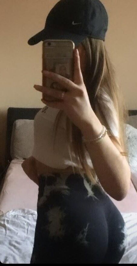 Serbian tight teen Guzata uska klinka 