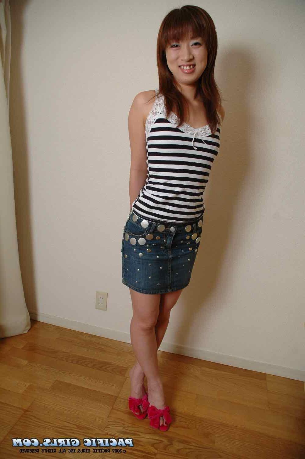 Pacificgirls Aika noir et blanc
