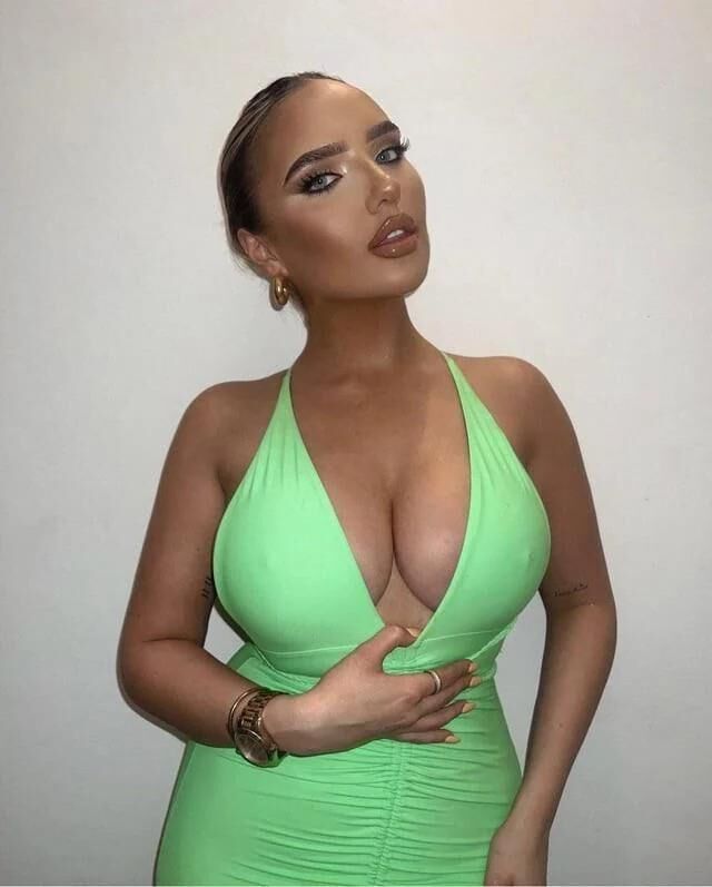 Filles en vert