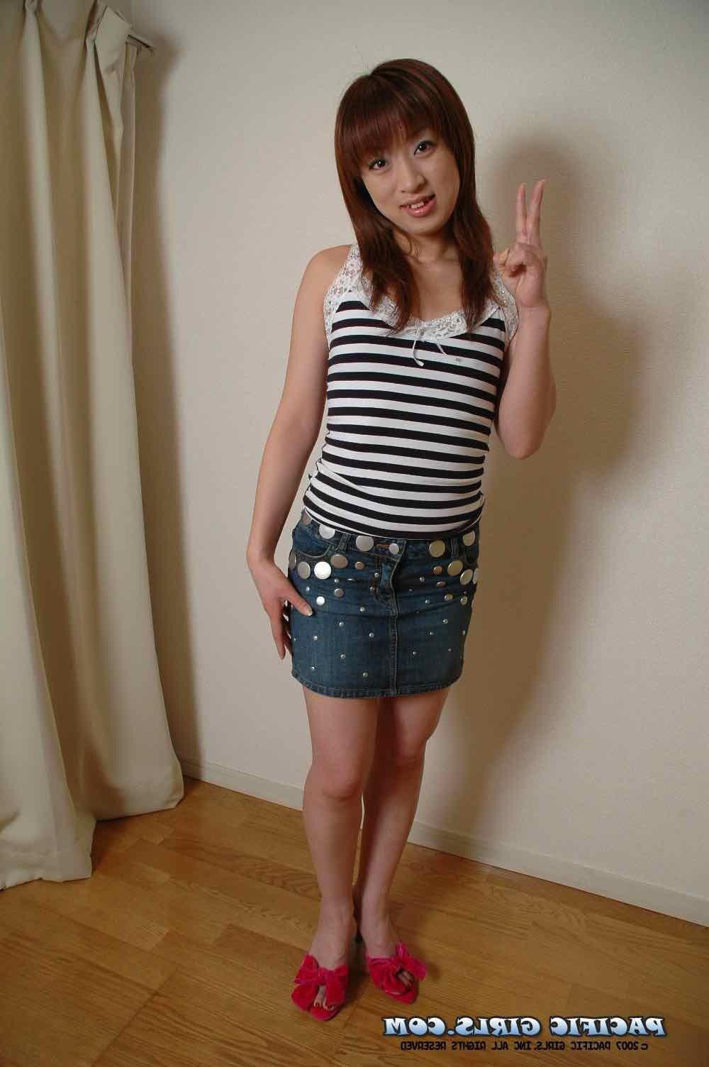 Pacificgirls Aika noir et blanc