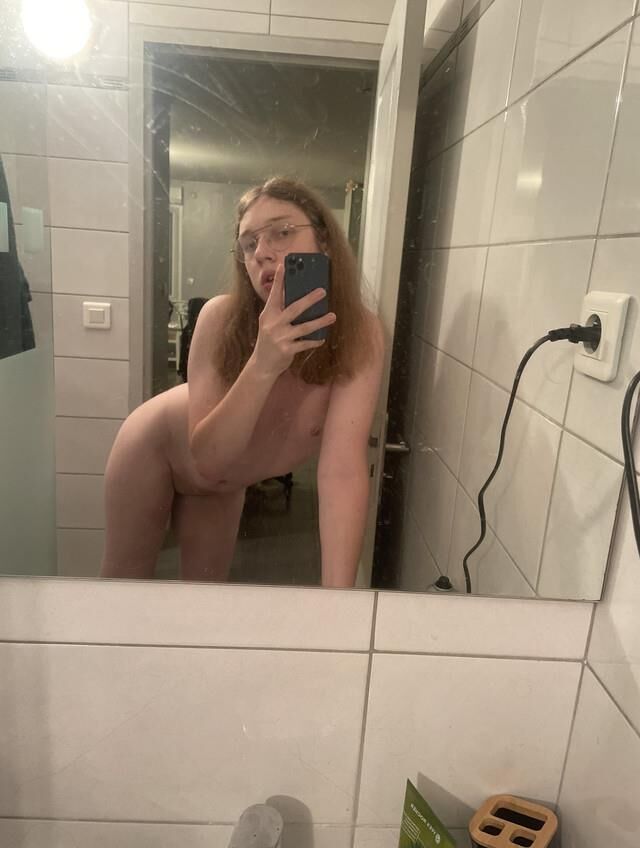 chloe the whore