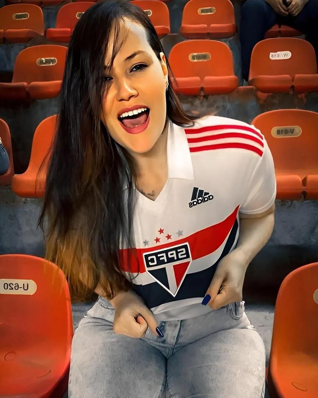 Football/Soccer Girls Fans