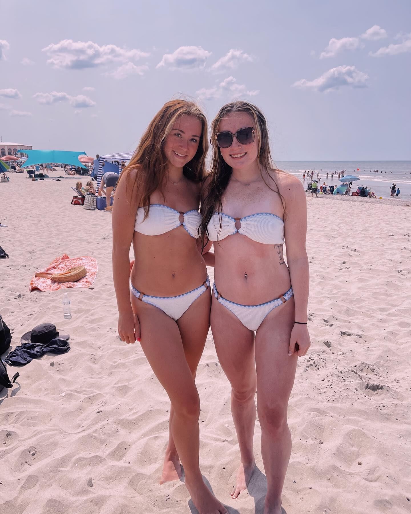 Bikini adolescentes