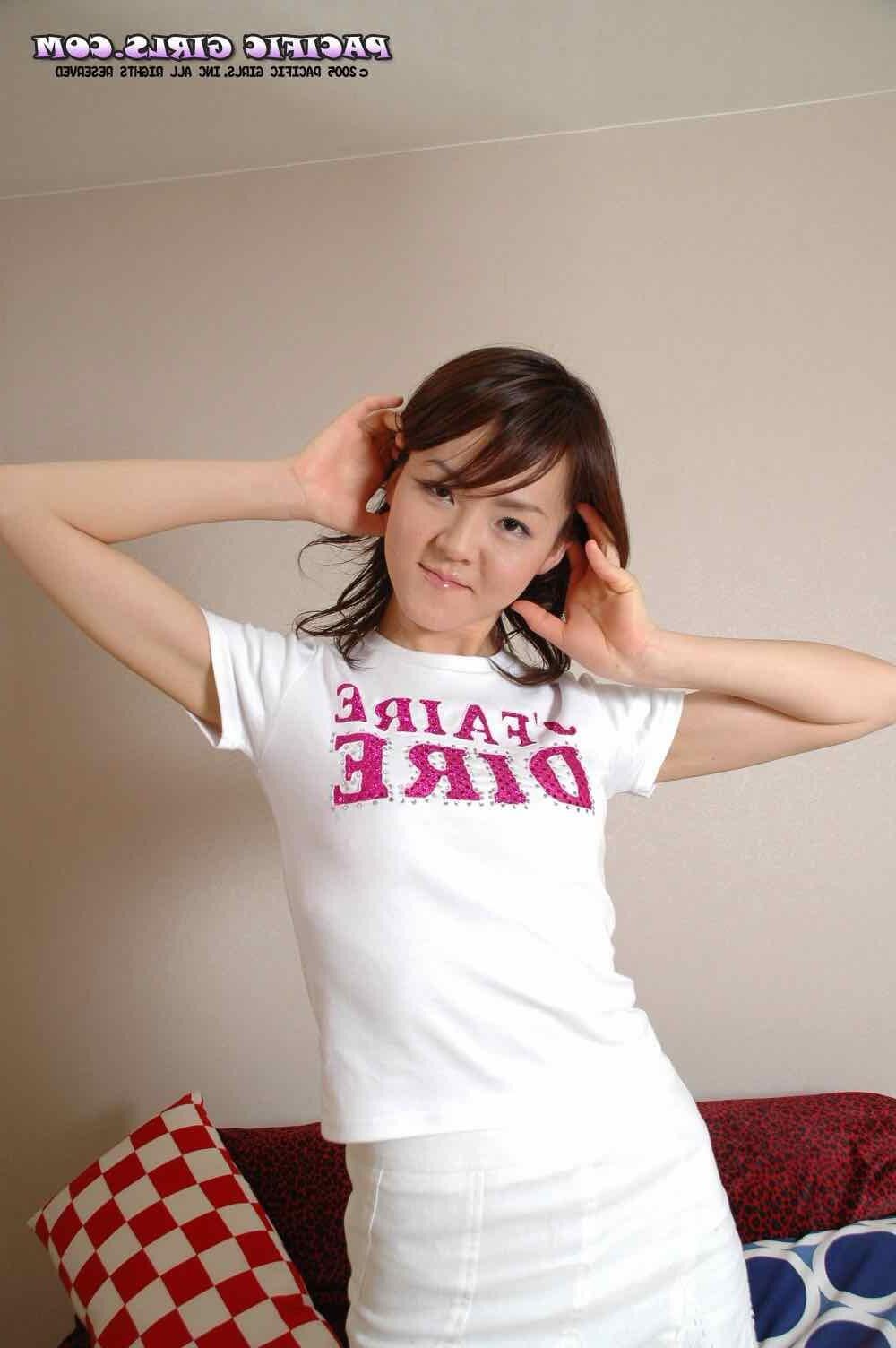 Pacificgirls Haruna escorregadia quando molhado