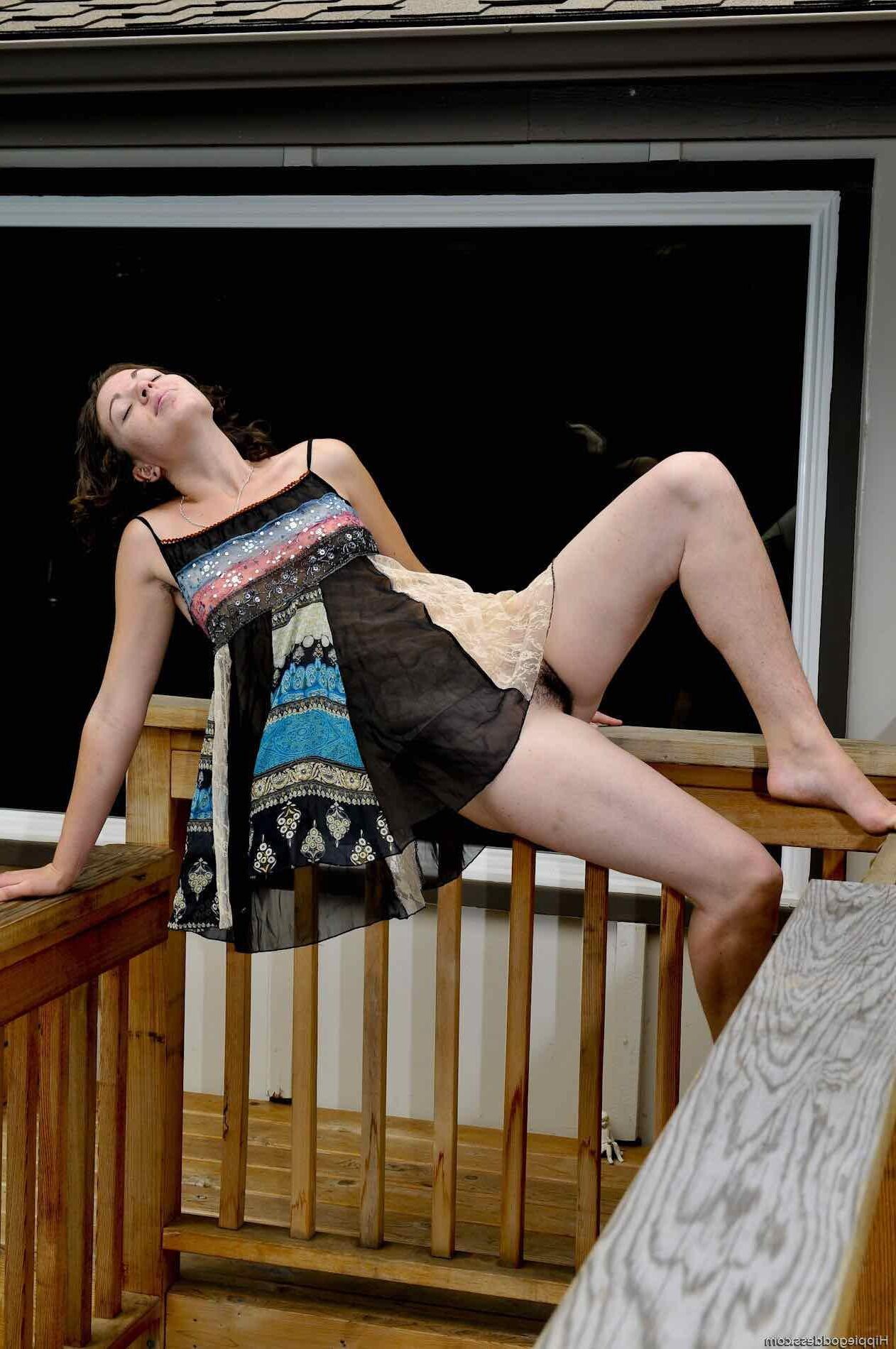 Hippiegoddess Layla Outdoor Deck