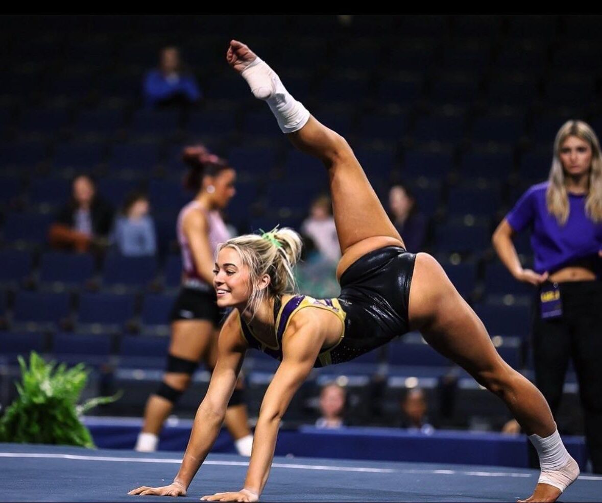 Tumble into the Weekend with Gymnasts! Aug