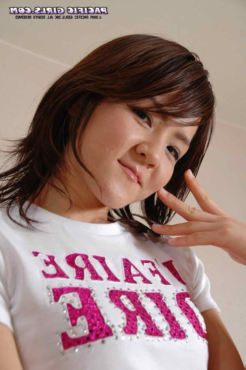 Pacificgirls Haruna escorregadia quando molhado