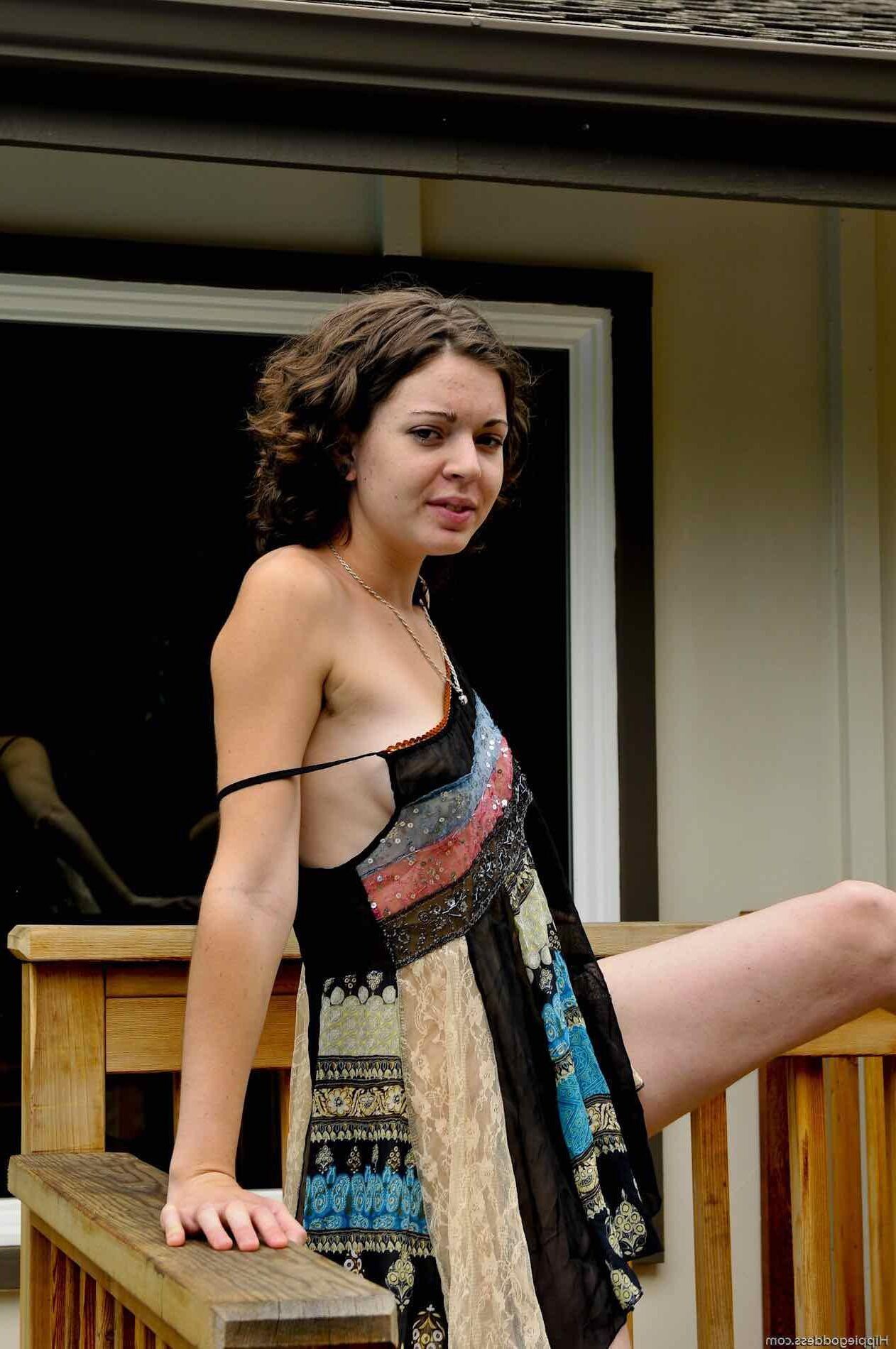 Hippiegoddess Layla Outdoor Deck