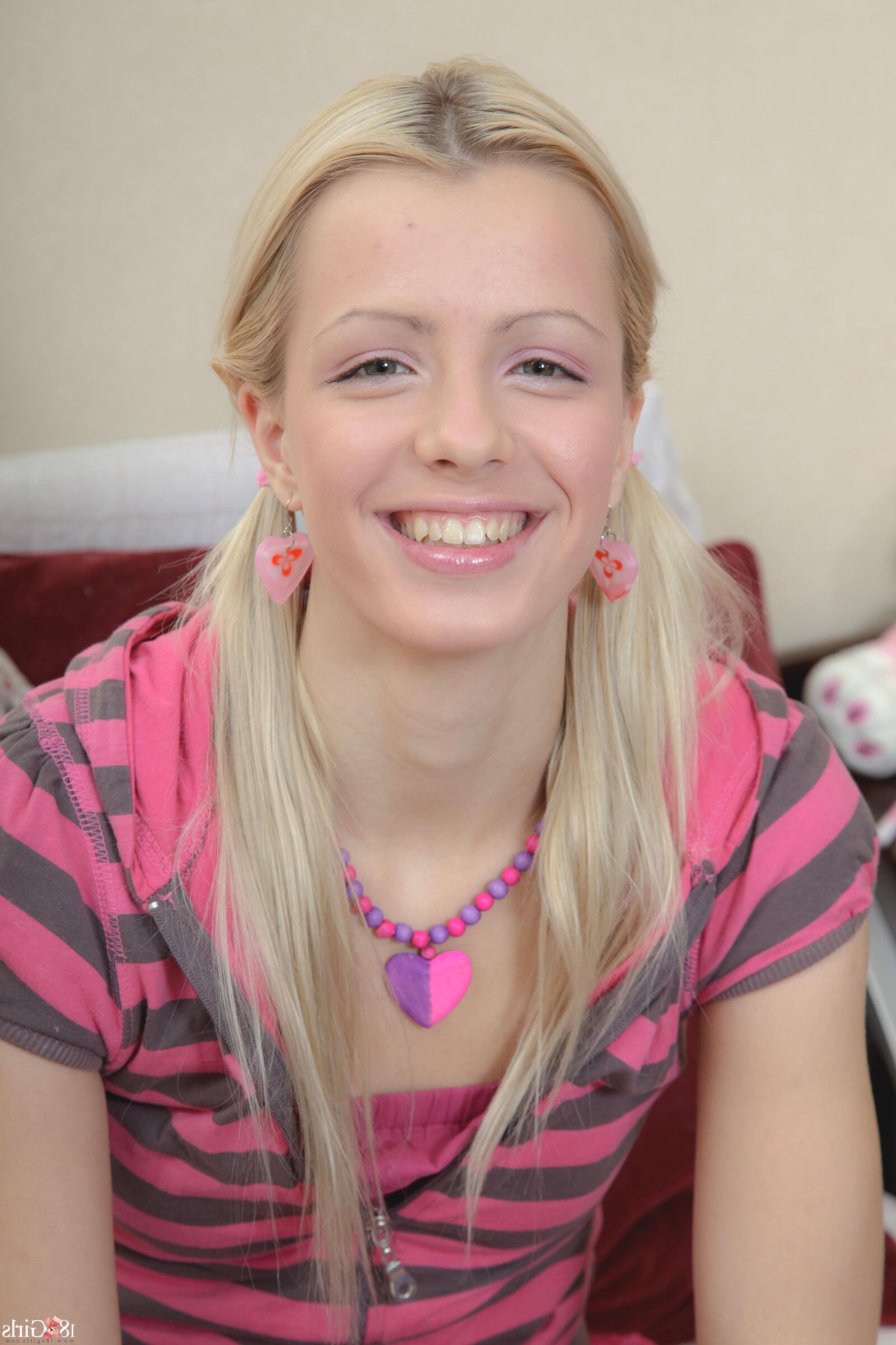xgirls Shelley 