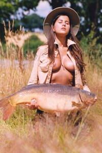 Karine Ferri Rare et Excu