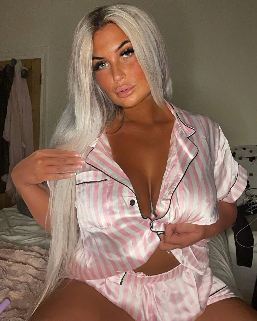 Satin 