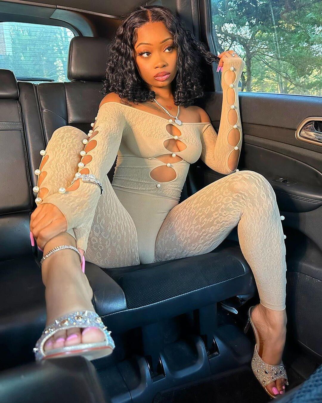 Black queen ebony 