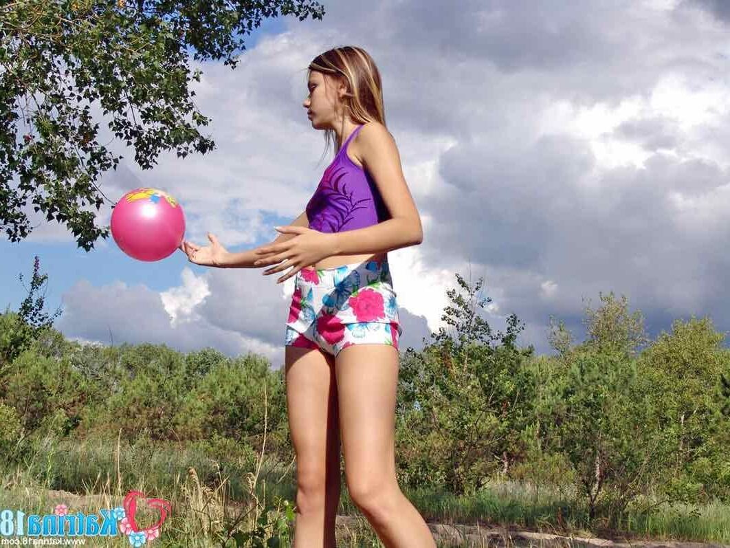 Katrina Katrina Beach Ball (NN)
