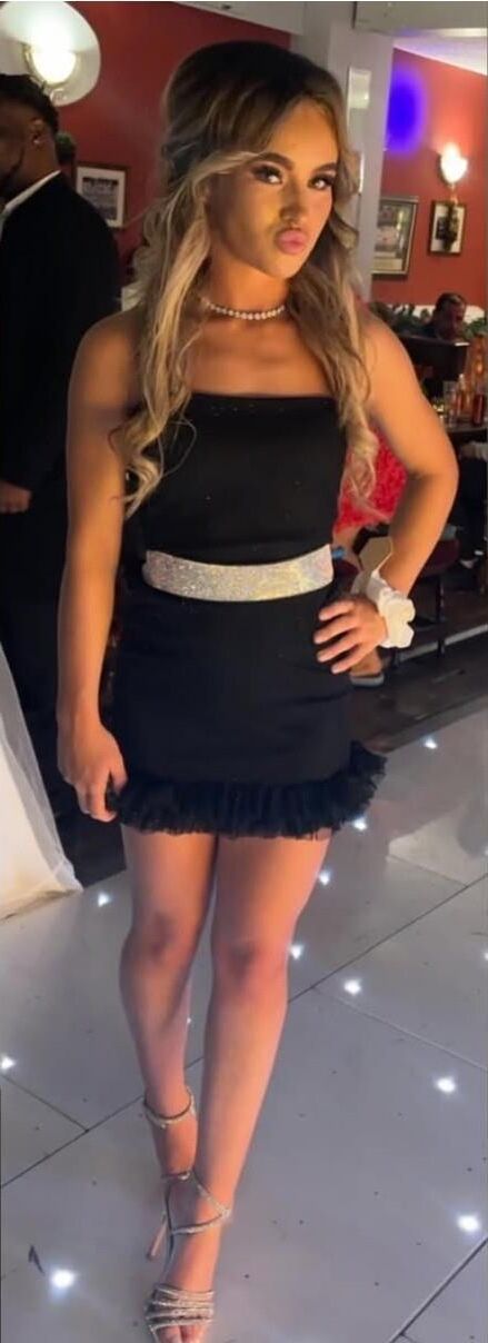 Leah budding teen gym obsessed wankDOLL belongs on pornsites