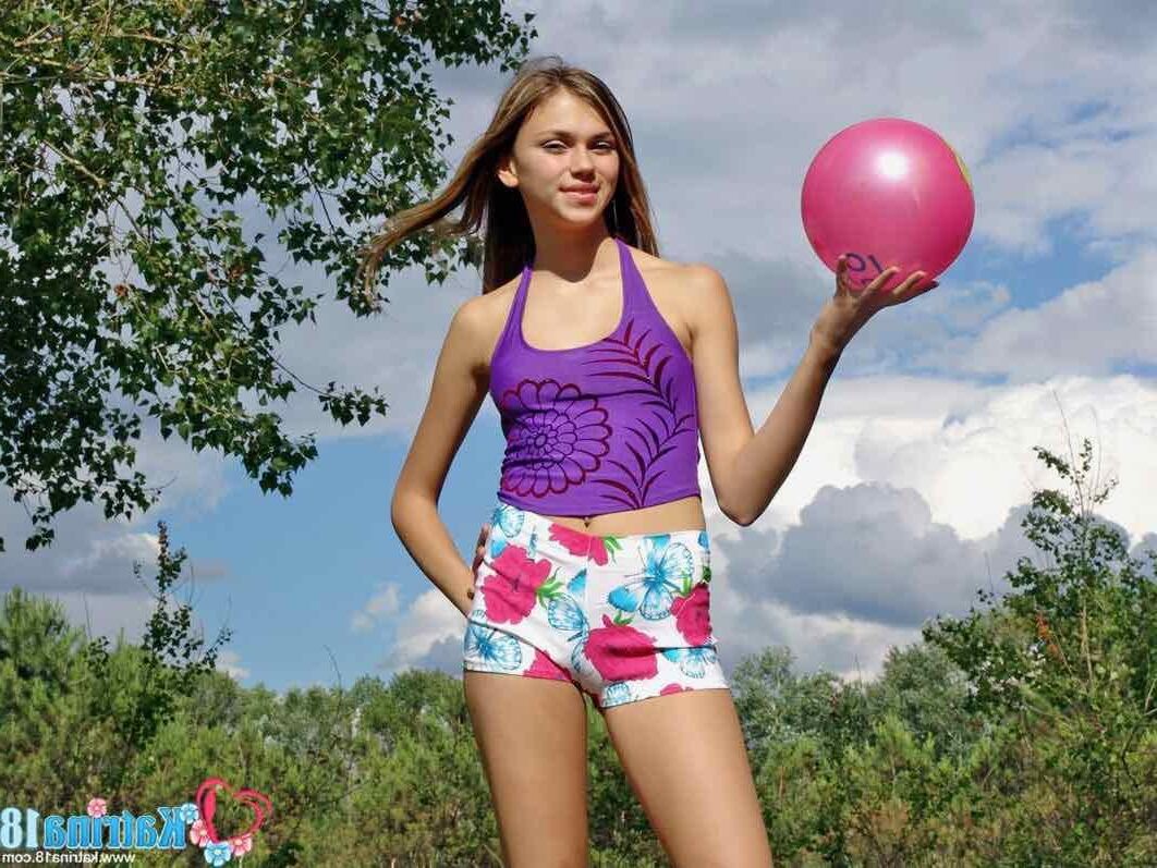 Katrina Katrina Beach Ball (NN)