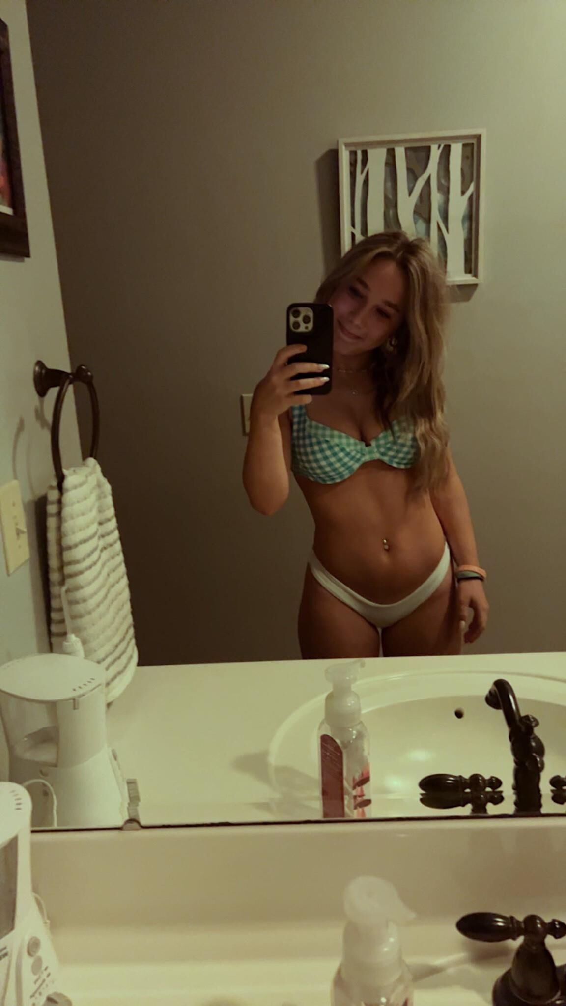 Olivia I.